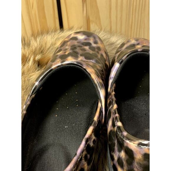 Safe T Step Clogs Women SZ 7 Leopard Slip Resistant Comfort Shoes Occupational - Picture 10 of 11